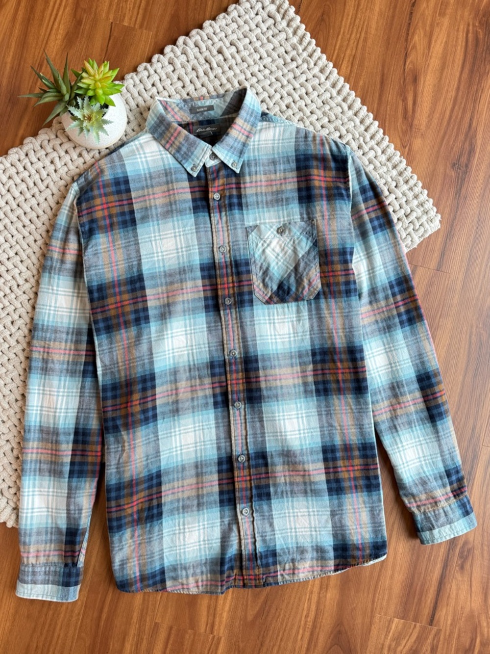 Eddie Bauer | Men’s Classic Fit Favorite Flannel Blue/Brown Plaid | Tall X-Large